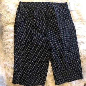 Lulu-B Short- black and white polka dot. NWT